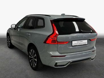 Volvo XC60 B4 Plus — photo 2