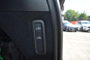 Volvo XC90 T8 Recharge Ultimate — photo 31