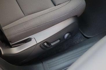 Volvo XC60 — photo 12