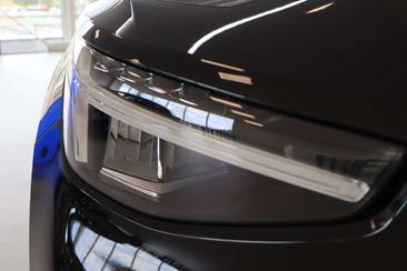 Volvo XC60 — photo 17