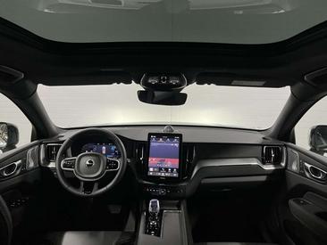 Volvo XC60 T8 Recharge — photo 4