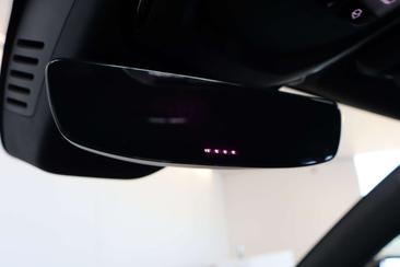 Volvo XC60 — photo 24
