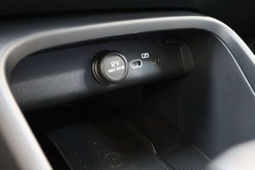 Volvo XC60 — photo 28