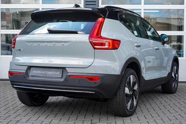 Volvo XC60 — photo 6