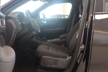 Volvo XC60 — photo 35