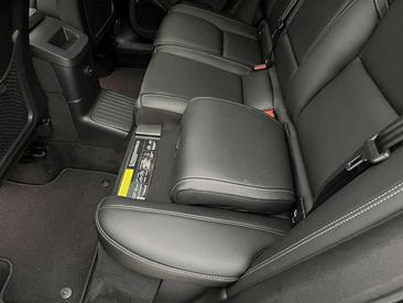 Volvo XC60 — photo 11