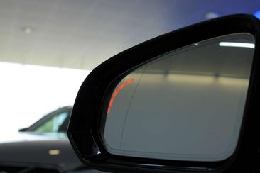 Volvo XC60 — photo 37