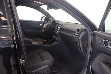 Volvo XC60 — photo 38