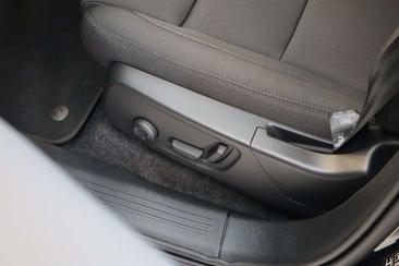 Volvo XC60 — photo 39