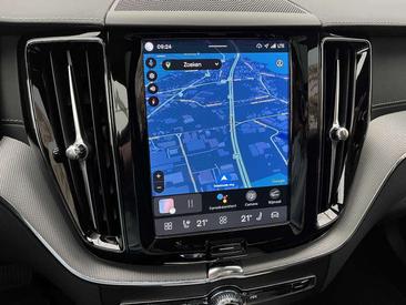 Volvo XC60 — photo 14