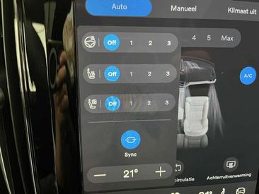 Volvo XC60 — photo 20