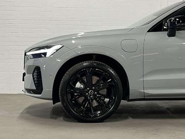 Volvo XC60 T8 Recharge — photo 10
