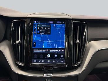 Volvo XC60 B4 Plus — photo 15