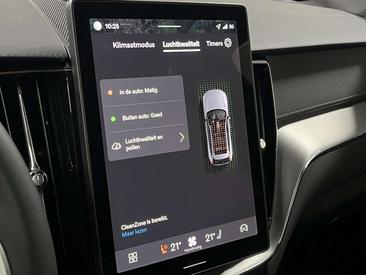 Volvo XC60 T8 Recharge — photo 27