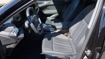 Audi A5 Sportback S Line Avant 30 TFSI — photo 9