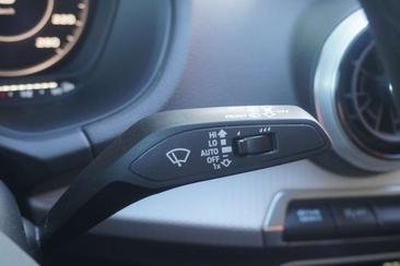 Audi Q2 Advanced 35 TFSI — photo 27