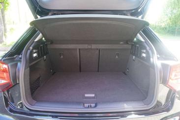 Audi Q2 Advanced 35 TFSI — photo 29