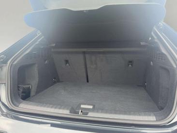 Audi A3 Advanced 35 TDI — photo 4