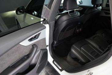 Audi SQ8 Competition Plus — photo 28