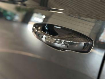 Audi Q3 S Line 35 TDI — photo 15
