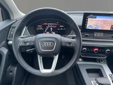Audi Q5 40 TDI — photo 8