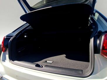 Audi Q2 Advanced 35 TDI — photo 4
