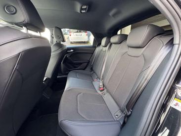 Audi A1 Sportback S Line Edition 35 TFSI — photo 18