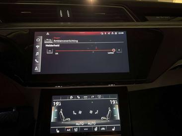 Audi Q8 E-tron S Line 340PK — photo 3