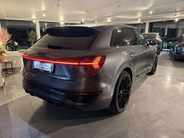 Audi Q8 E-tron S Line 340PK — photo 5
