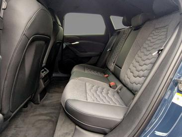Audi A6 E-tron S Line — photo 6