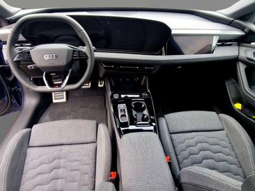 Audi A6 E-tron S Line — photo 7