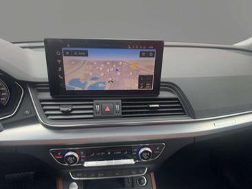 Audi Q5 S Line 50 TFSI E — photo 9