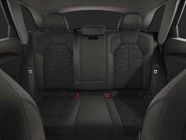 Audi Q5 30 TDI — photo 11