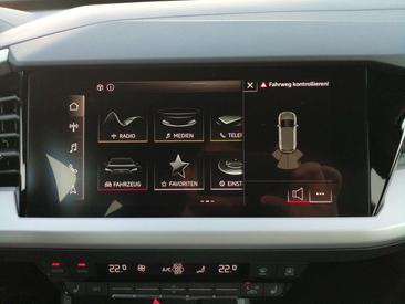 Audi Q4 E-tron 35 — photo 17