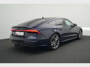 Audi A7 Sportback 55 TFSI E Competition — photo 2