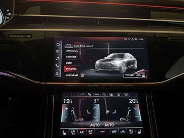 Audi A8 S Line 60TFSIe — photo 18