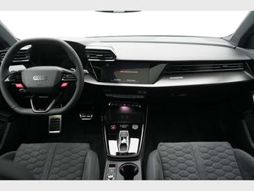 Audi RS3 — photo 11