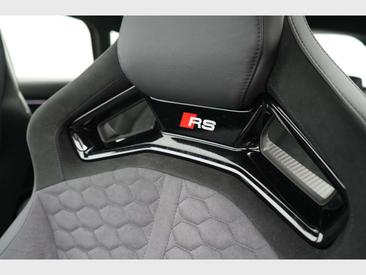 Audi RS3 — photo 19