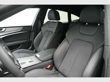 Audi A7 Sportback 55 TFSI E Competition — photo 19