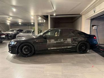 Audi A8 S Line 60TFSIe — photo 23