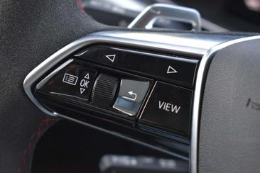 Audi RS6 Avant Performance — photo 26