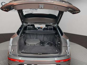 Audi Q5 S Line 50 TFSIe — photo 15
