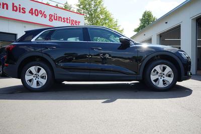Audi E-tron 50