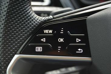 Audi Q4 E-tron S Line 35 E-tron — photo 10