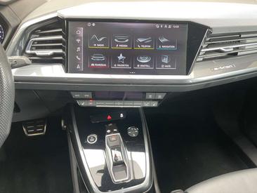 Audi Q4 E-tron Ambiente 40 E-tron — photo 13