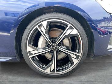 Audi A4 Advanced 40 TFSI — photo 10