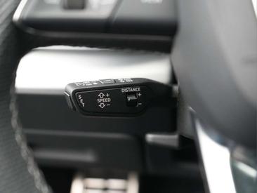 Audi Q8 E-hybrid — photo 14
