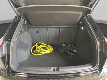 Audi Q4 E-tron Ambiente 40 E-tron — photo 16