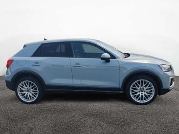 Audi Q2 Advanced 35 TFSI — photo 7