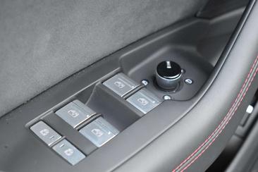 Audi RS6 Avant Performance — photo 39